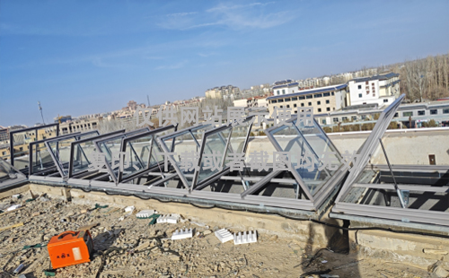 敦煌博物馆黄南排烟天窗