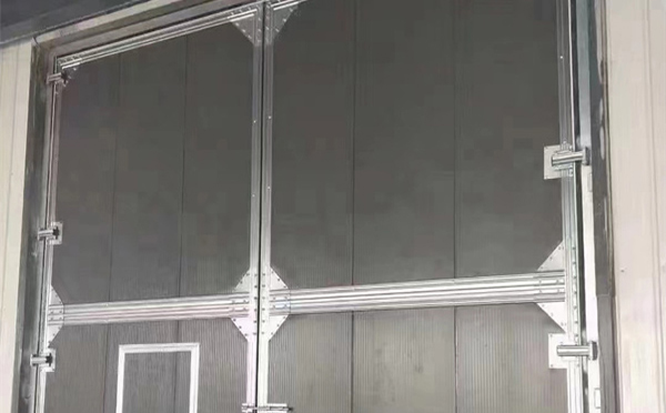 黄南兰州厂房黄南工业门选购与使用指南：打造高效安全的生产环境