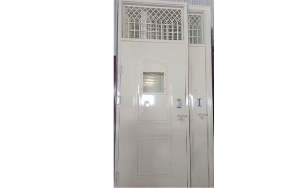 黄南学校教室门