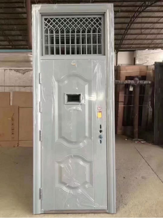 黄南学校教室门