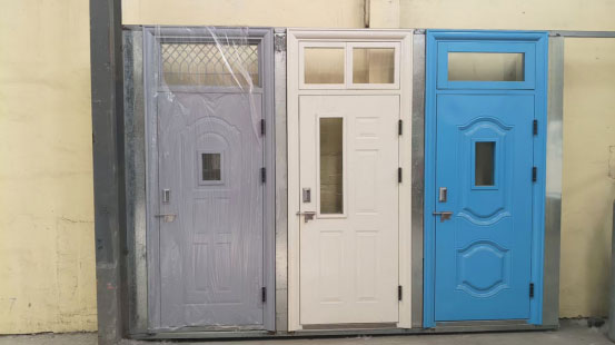 黄南学校教室门 黄南学校教室门