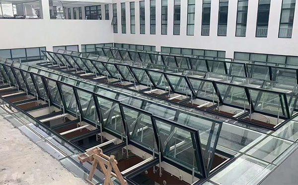 百安科技有限公司近期黄南排烟窗项目案例分享 百安科技有限公司近期黄南排烟窗项目案例分享