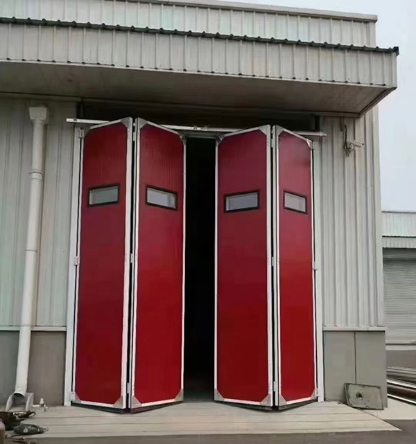 黄南工业折叠门在大型装配车间出入口的应用实例